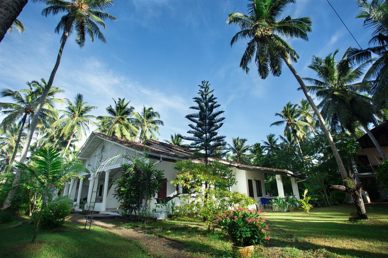 Sonri Villa Sea View Unawatuna Eksteriør billede