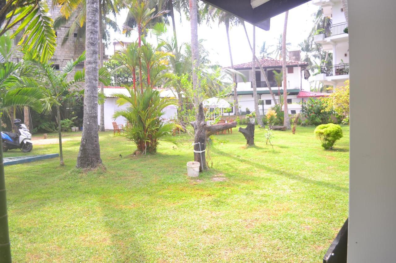 Sonri Villa Sea View Unawatuna Eksteriør billede