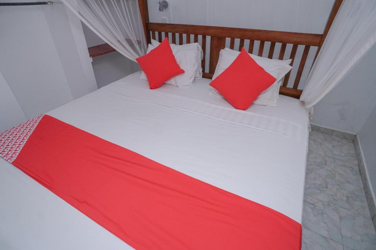 Sonri Villa Sea View Unawatuna Eksteriør billede