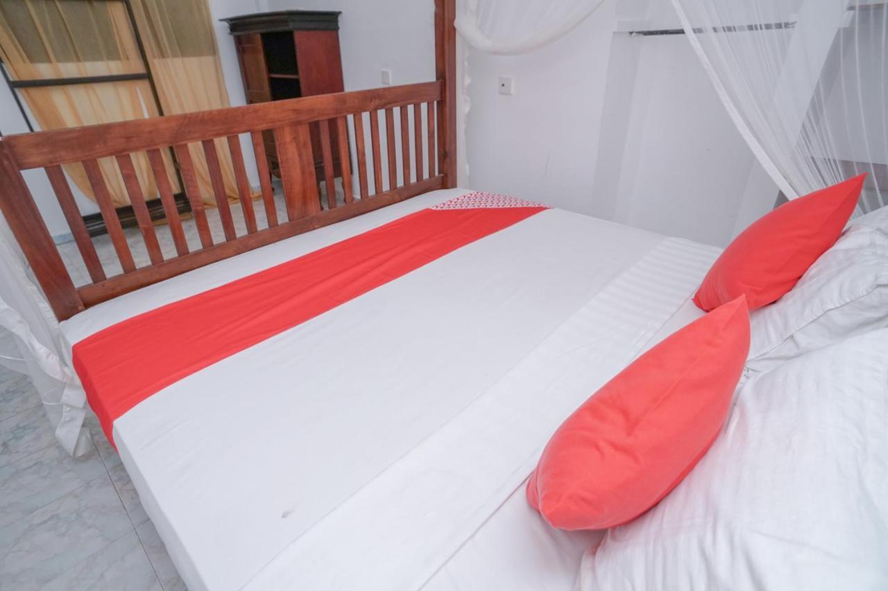 Sonri Villa Sea View Unawatuna Eksteriør billede