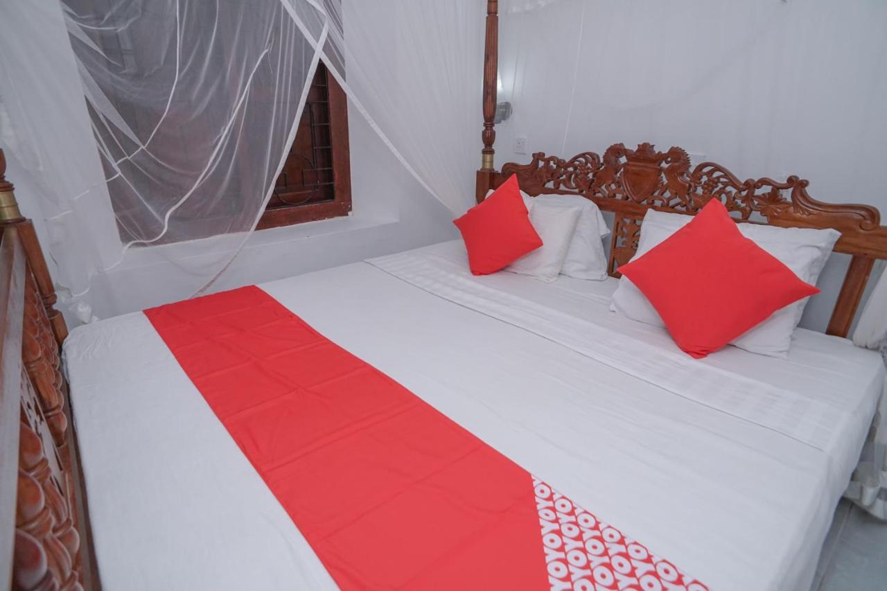 Sonri Villa Sea View Unawatuna Eksteriør billede